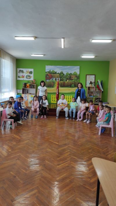 Тържество за началото на новата учебна година-15.09.2025г. - ДГ Червена шапчица - Златар